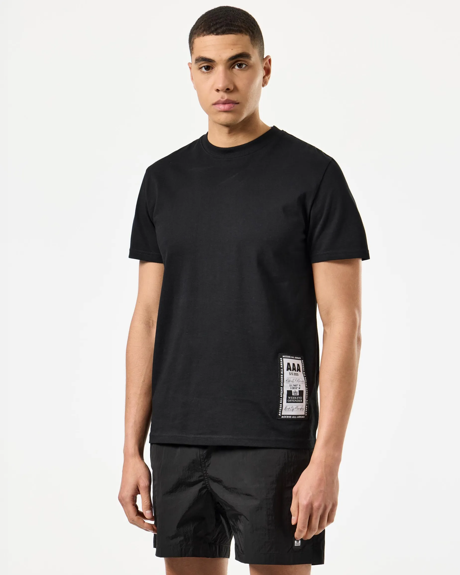 AAA Grafik T-Shirt Schwarz