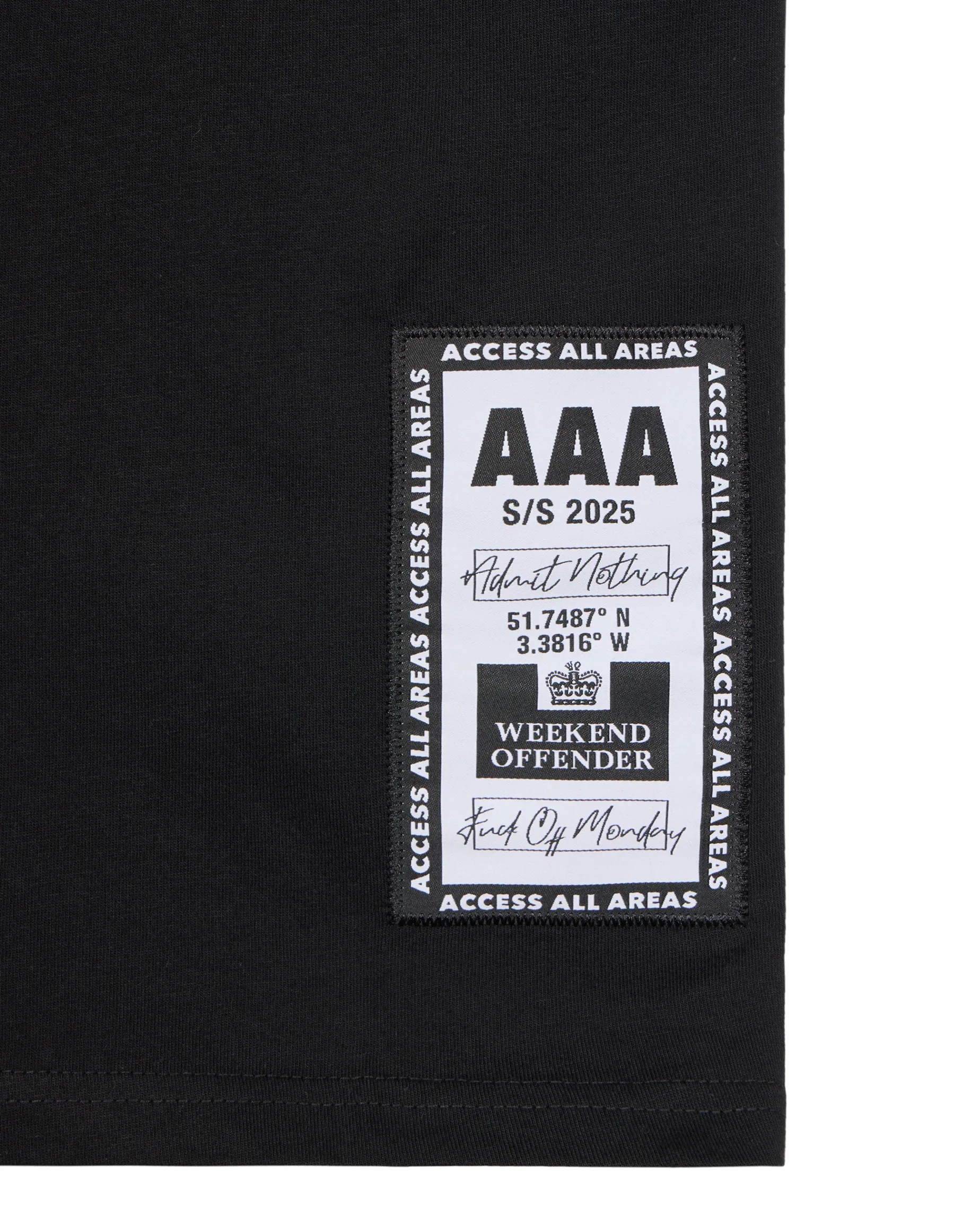 AAA Grafik T-Shirt Schwarz