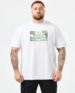 Große Größen - T-Shirt mit Badman-Grafik in Weiß