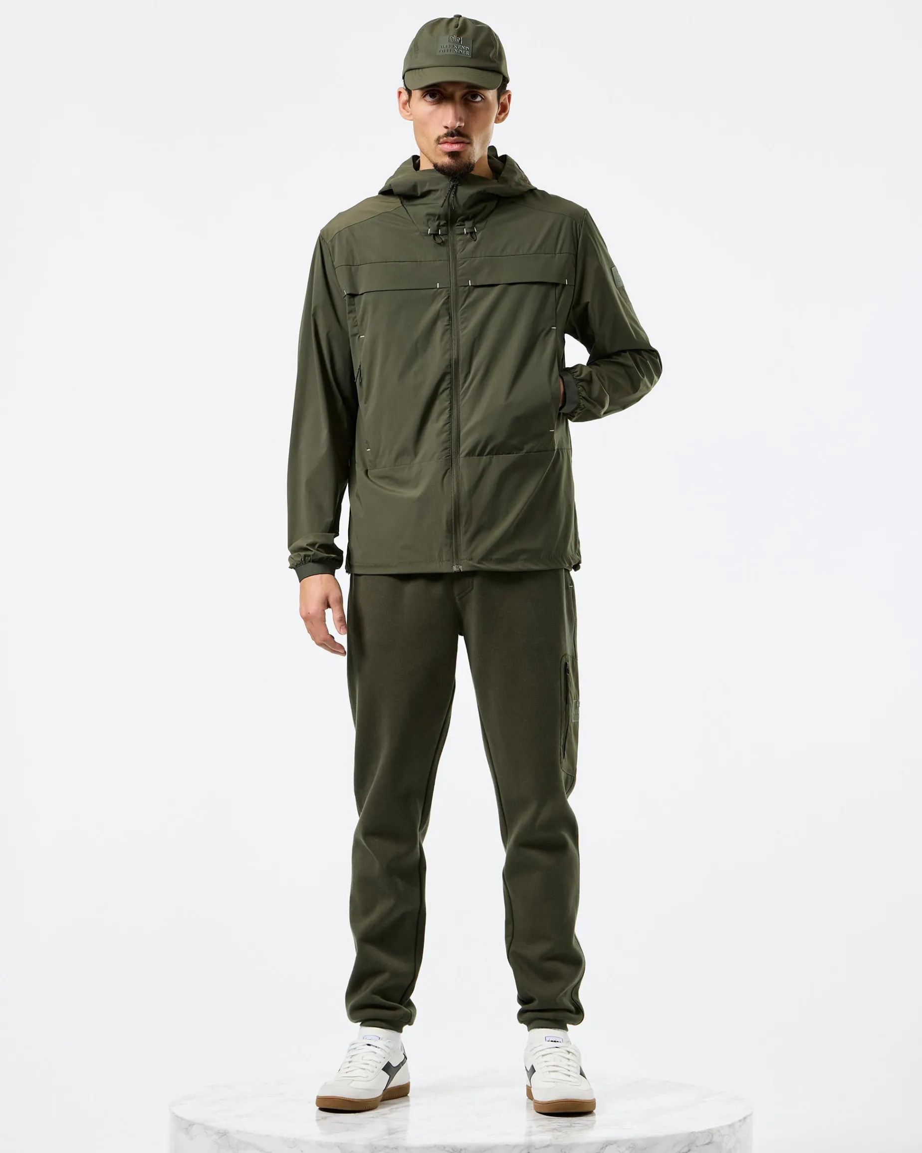 Guadalajara Windjacke, Burggrün