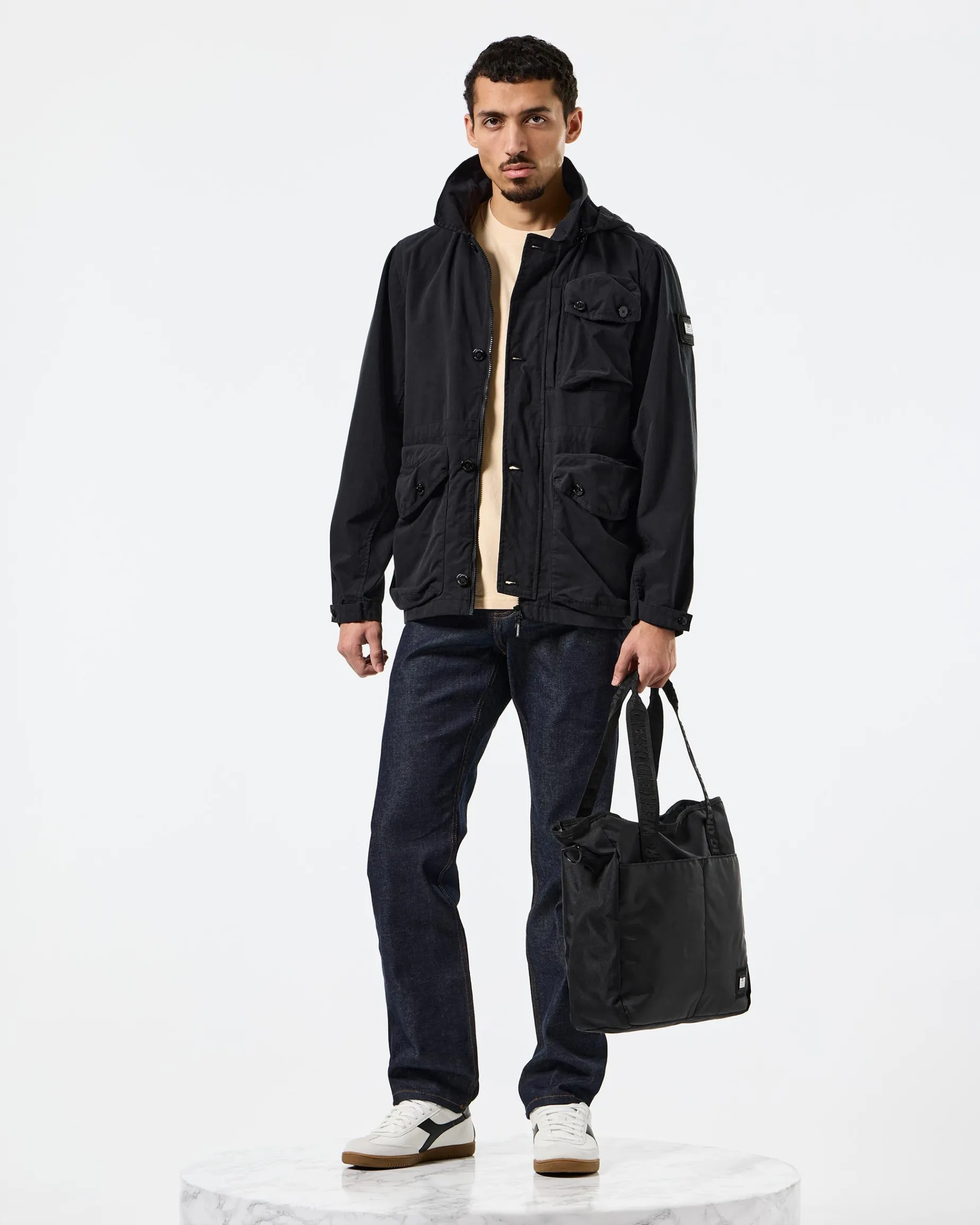 Harpocrates Feldjacke Schwarz