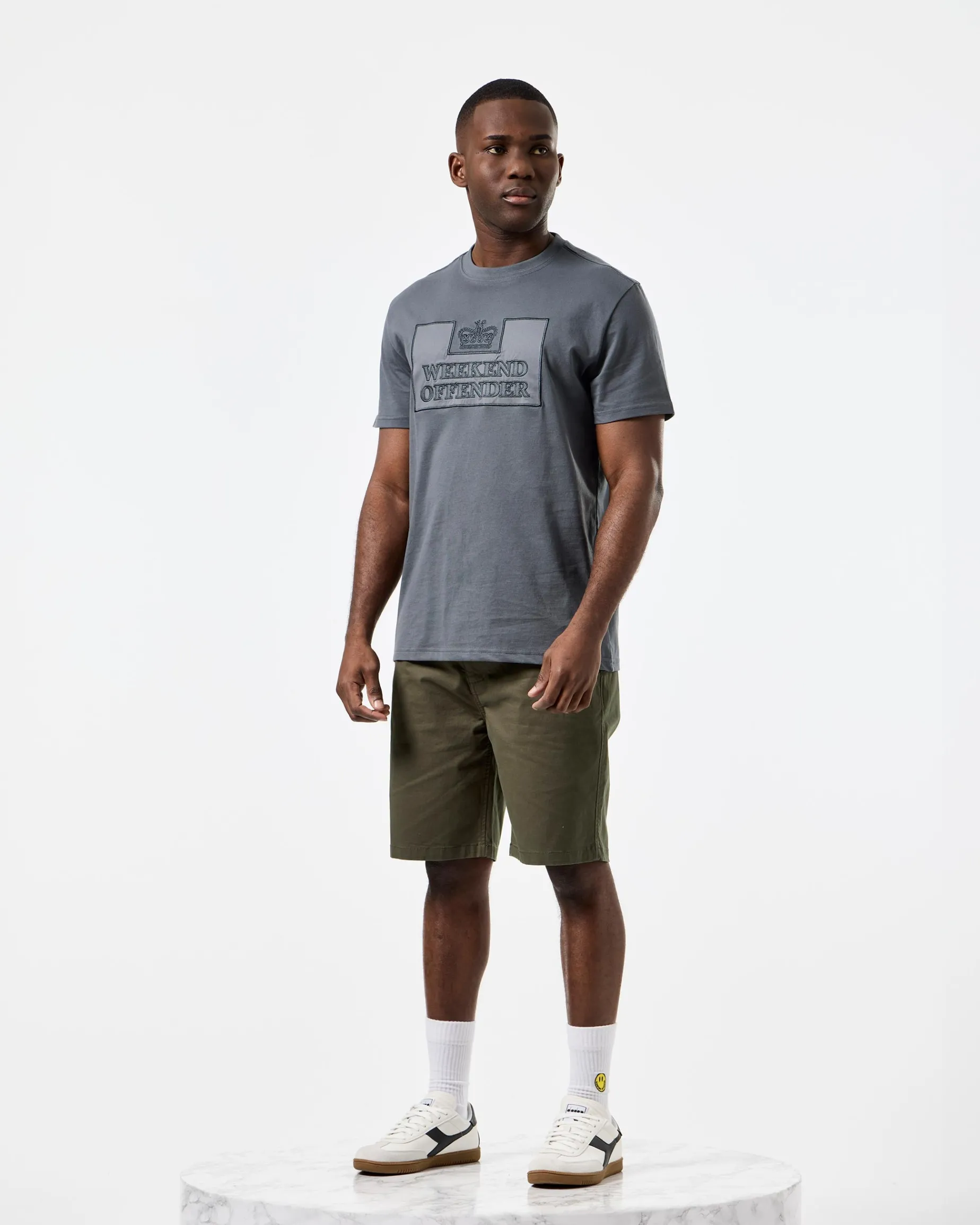 Ivan Chino Shorts, Burggrün