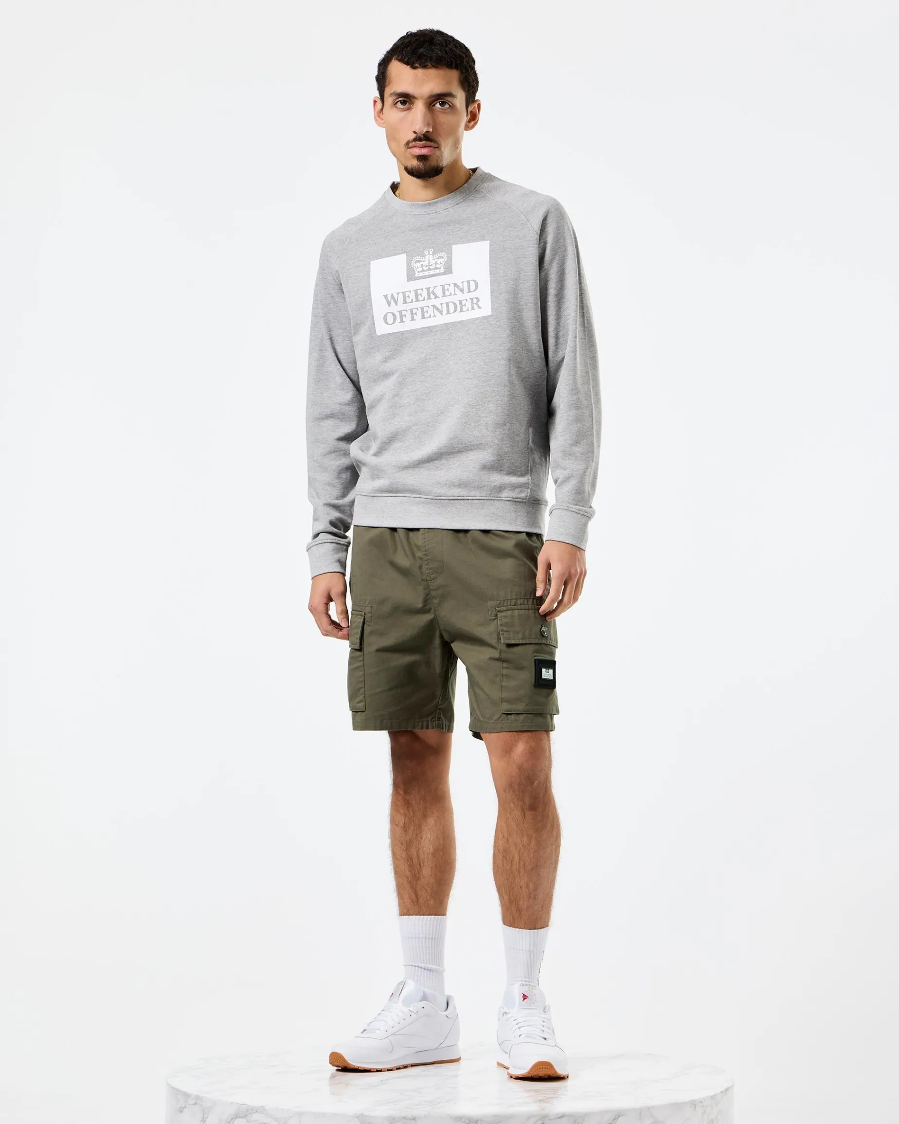 Penitentiary Klassisches Sweatshirt Graumeliert