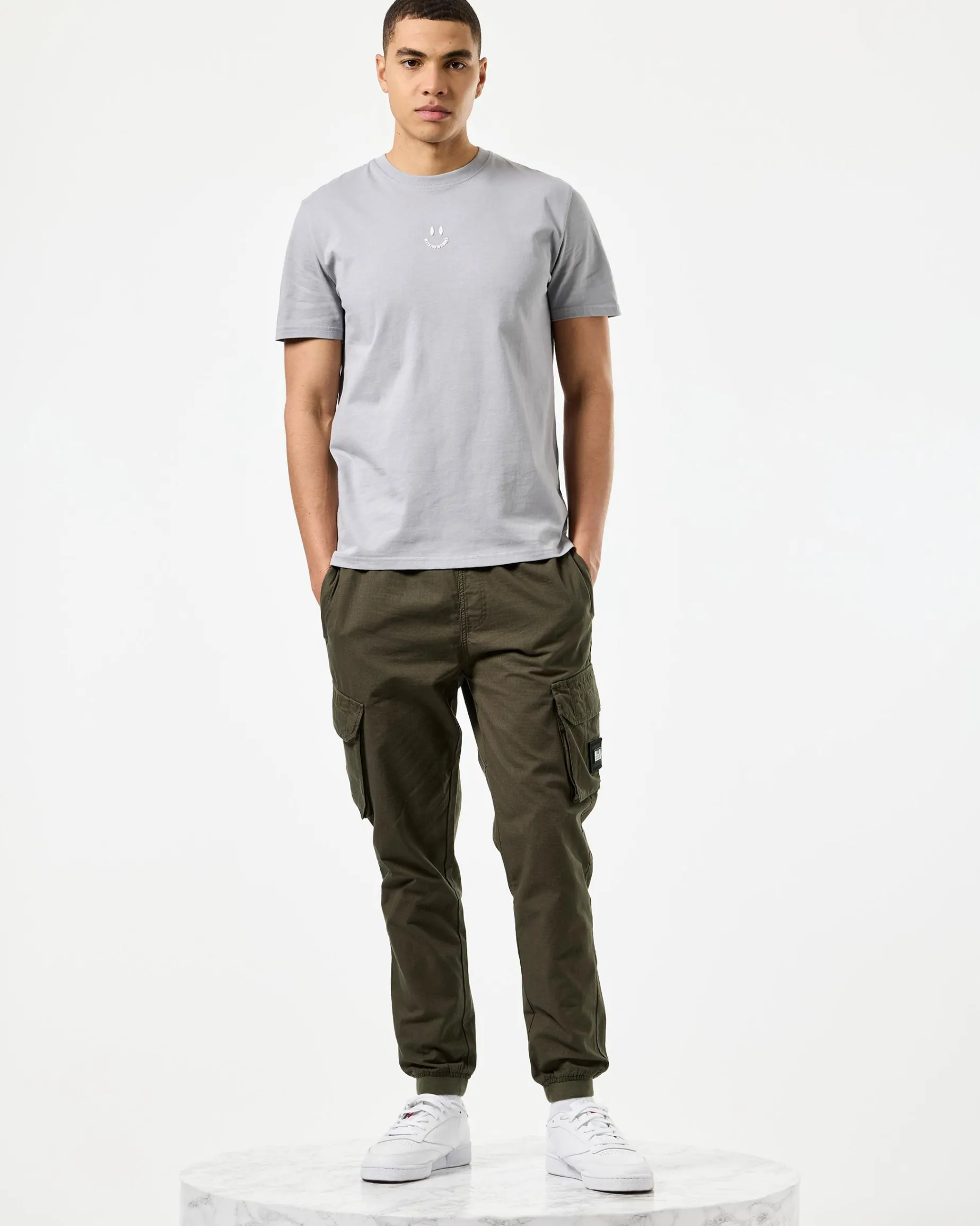 T-Shirt mit Smile-Grafik, Rauchgrau